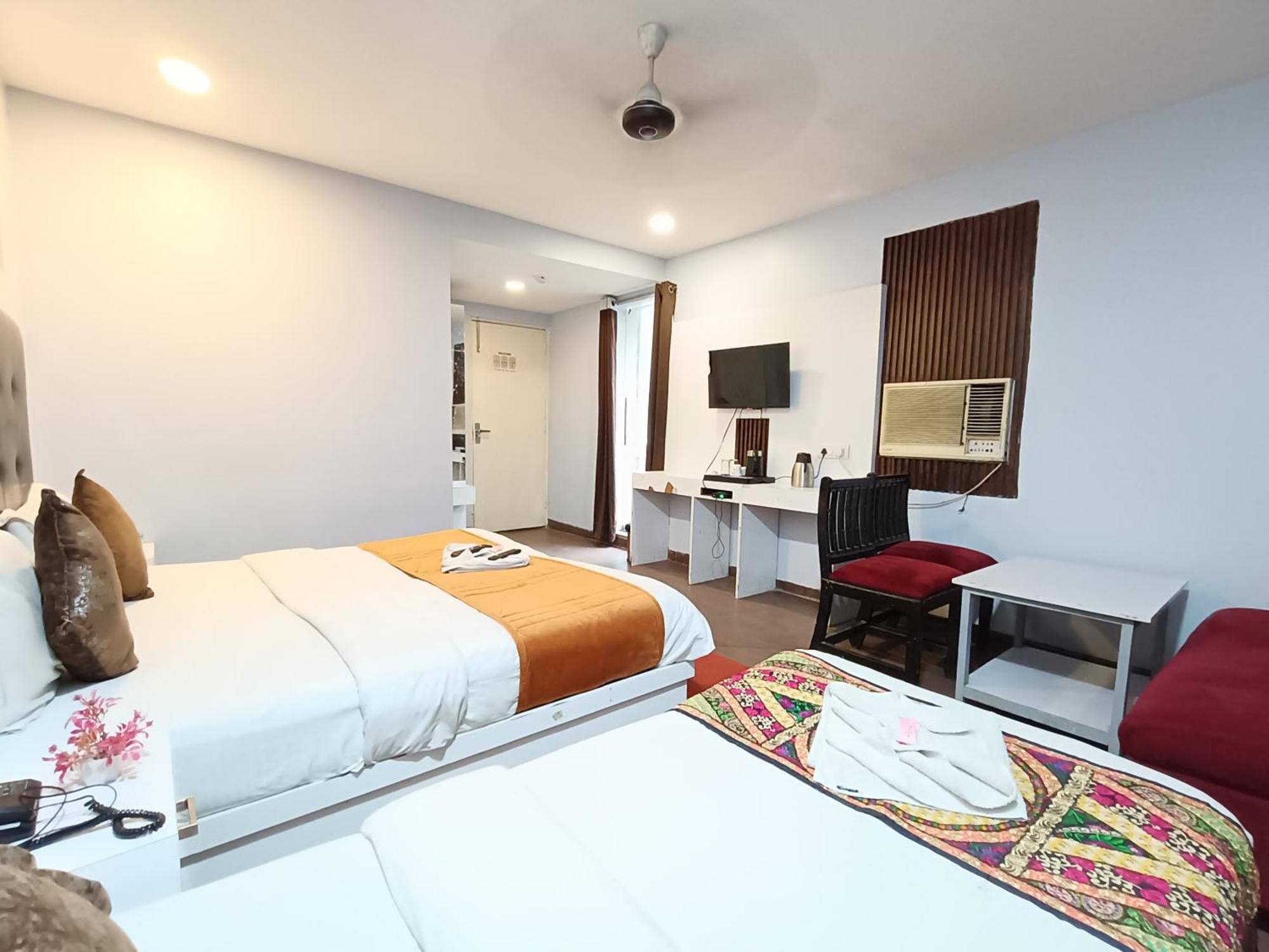 Hotel Heritage Home Walking 1 Minuit From R K Ashram Metro Station 新德里 外观 照片