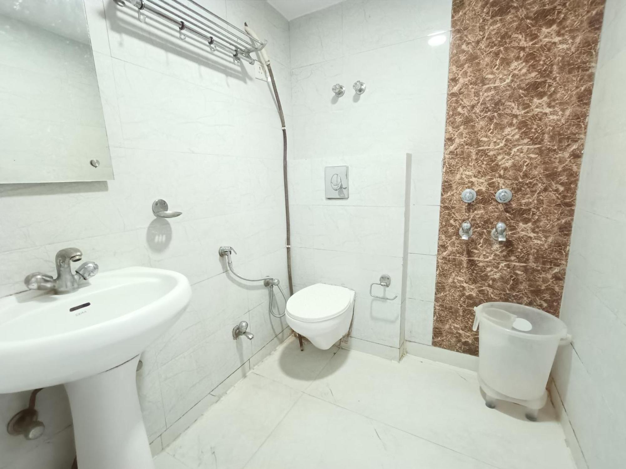 Hotel Heritage Home Walking 1 Minuit From R K Ashram Metro Station 新德里 外观 照片